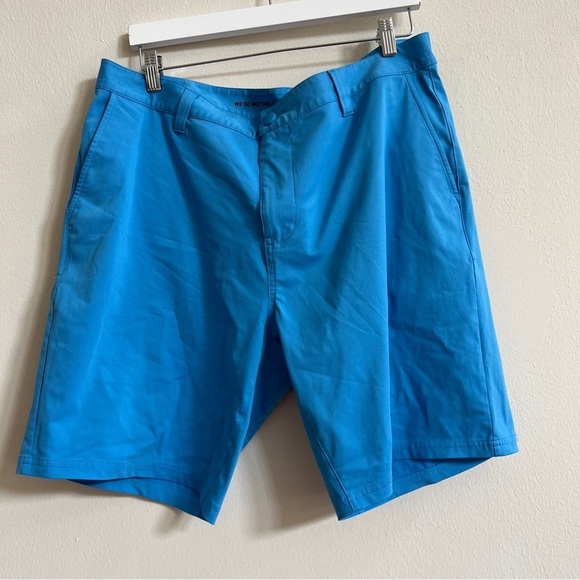 RHONE Other - RHONE blue golf summer shorts Size 36